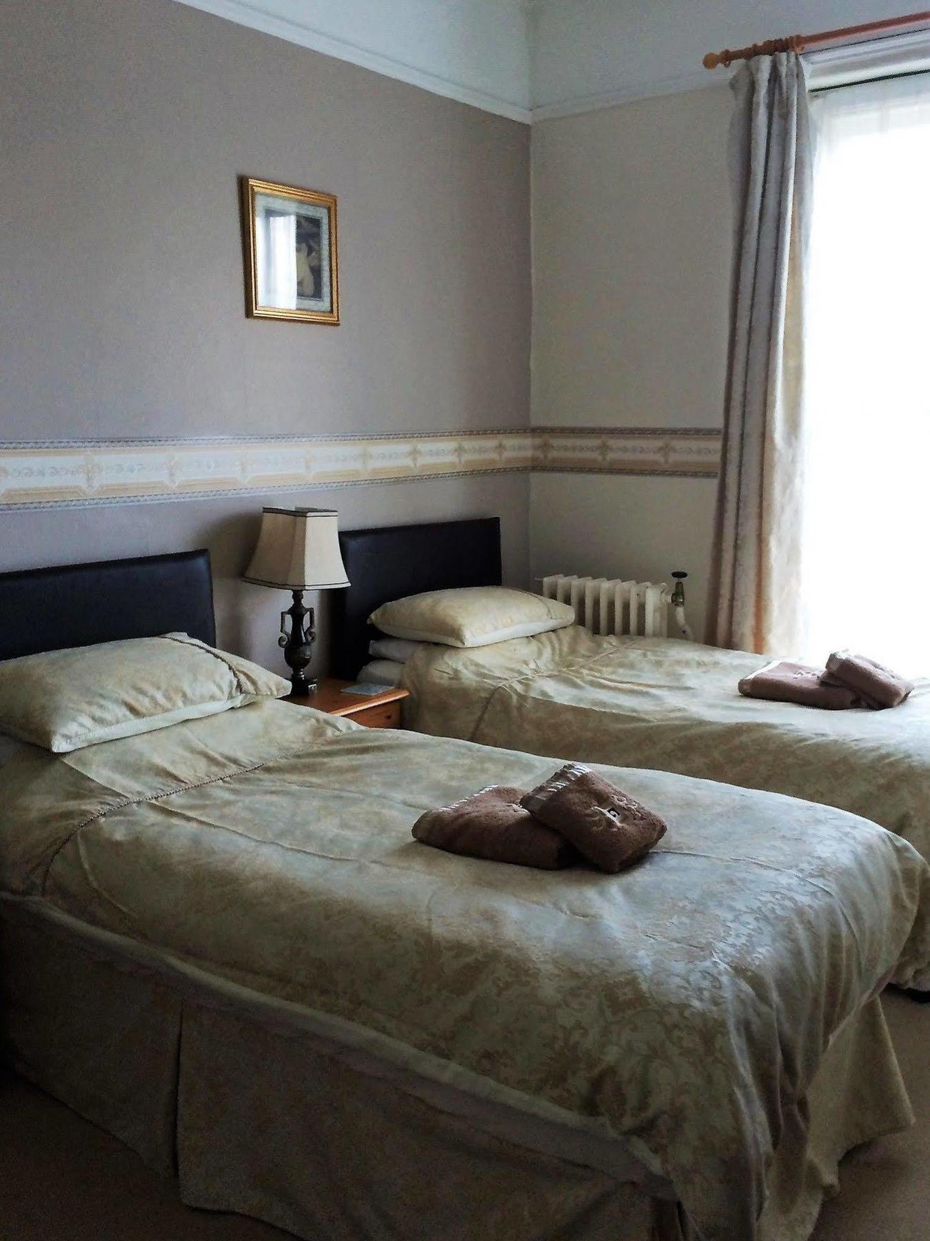 Hilbury Court Hotel Троубридж Екстер'єр фото